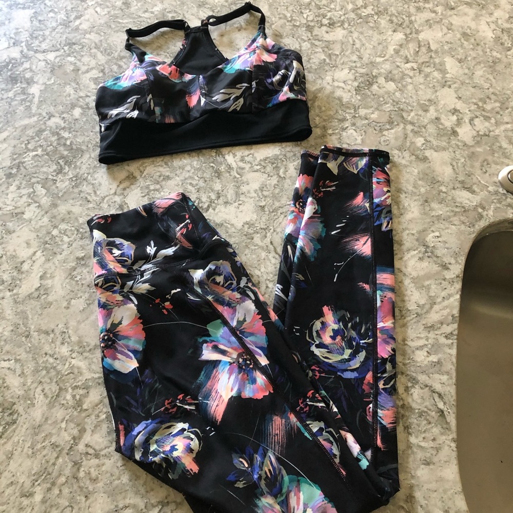 Fabletics workout set